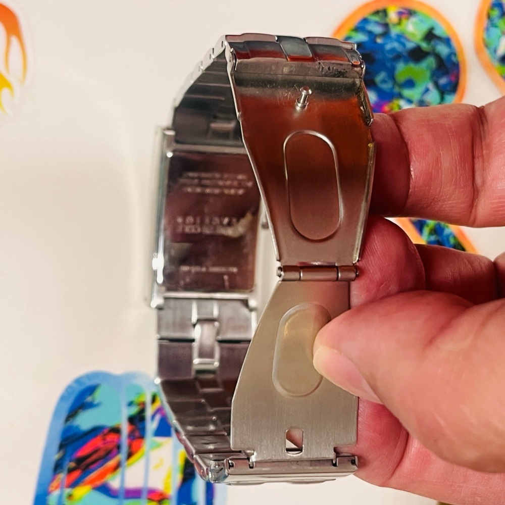 Kenneth Cole Reaction Watch - Picture 6 of 6